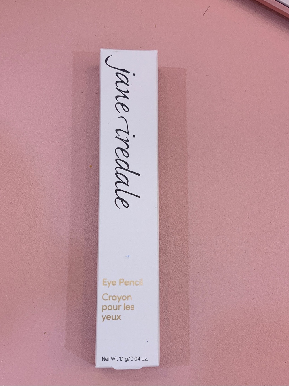 jane iredale White Eye Pencil - White Packaging